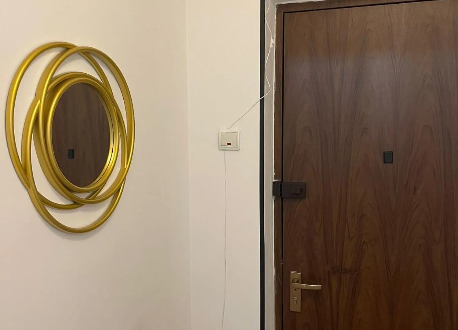 Studio 0*, Bukarest